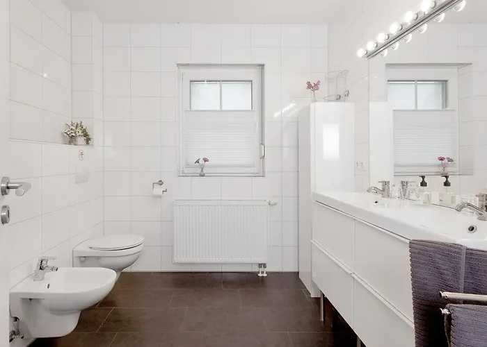 度假居 Fh Blaue Haus Am Peenestrom 佩讷明德